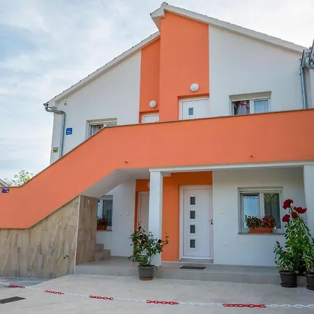 Amazing In W/ 1 Bedrooms